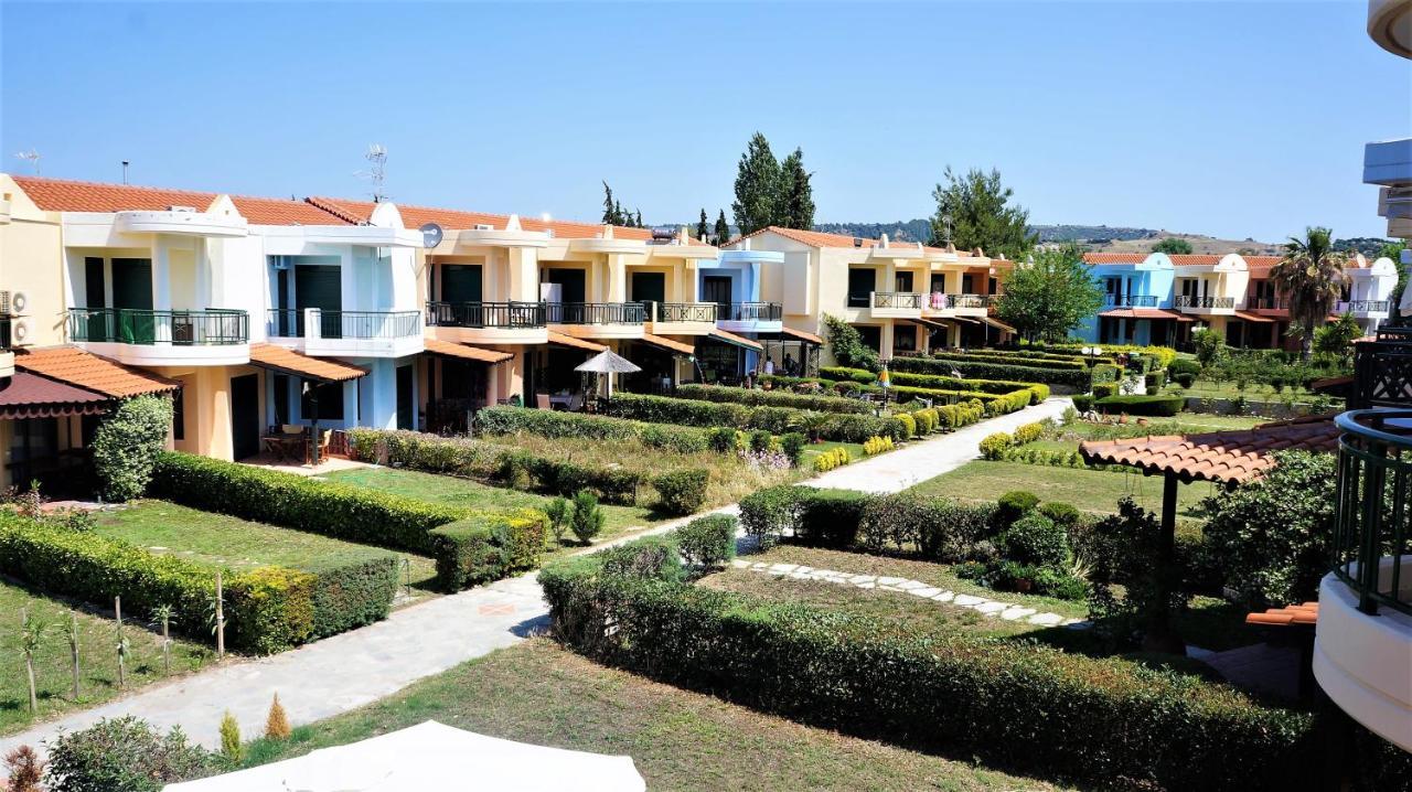 Eva'S Houses Nikiti Exterior photo