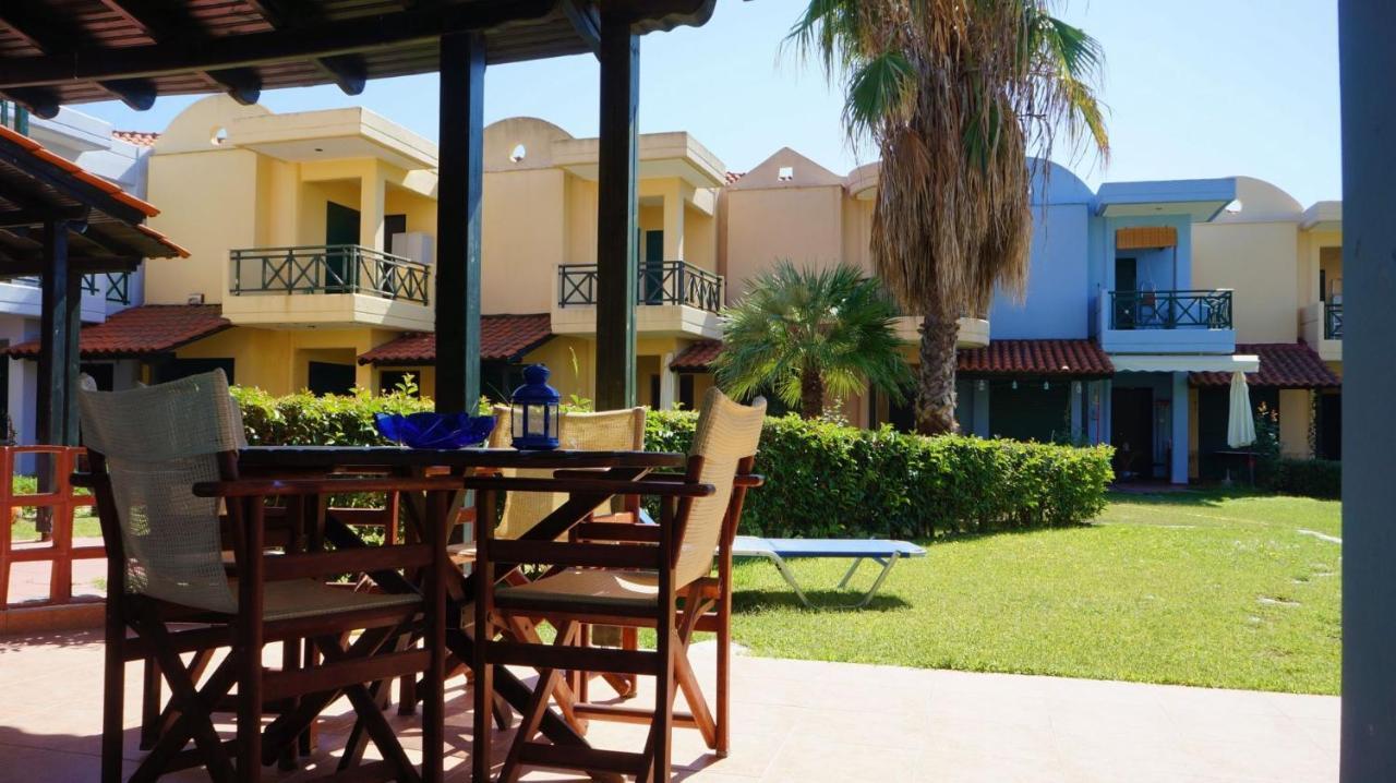 Eva'S Houses Nikiti Exterior photo